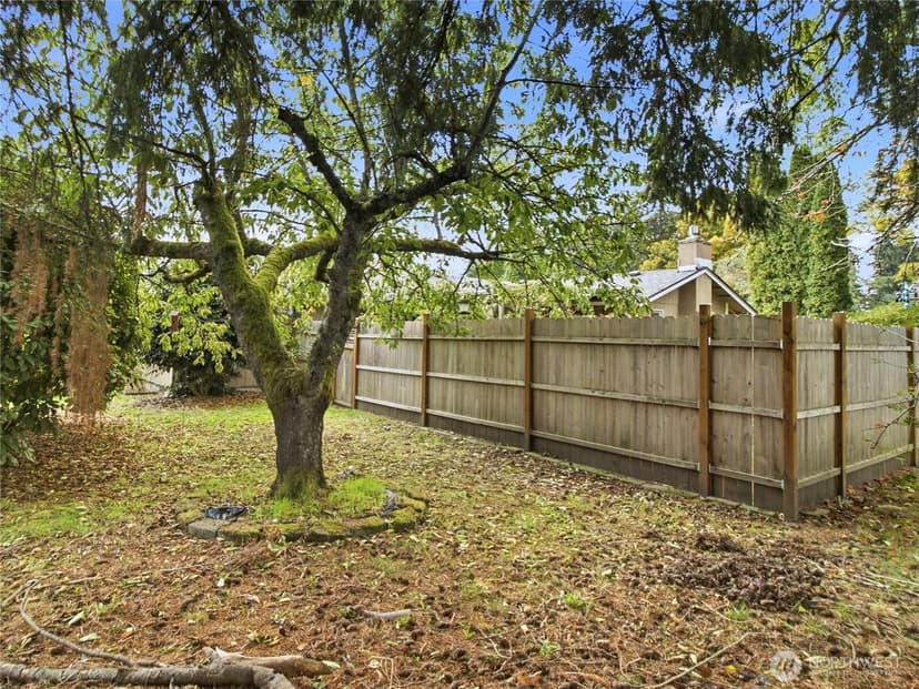 Property photo for 10415 110th Street SW, Lakewood photo 31