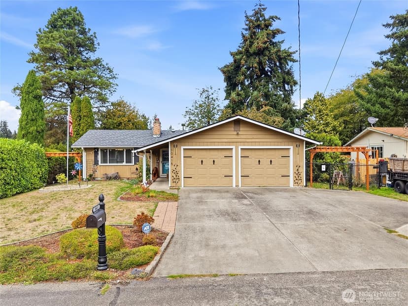 Property photo for 10415 110th Street SW, Lakewood