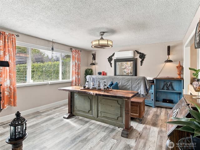 Property photo for 10415 110th Street SW, Lakewood photo 4