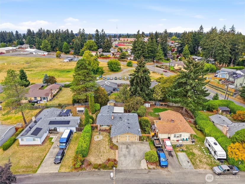 Property photo for 10415 110th Street SW, Lakewood photo 34