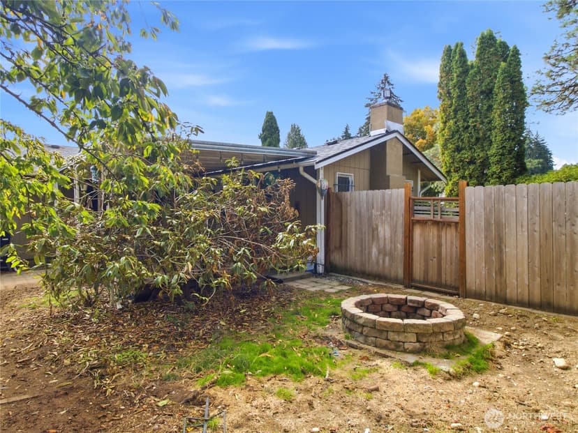 Property photo for 10415 110th Street SW, Lakewood photo 30