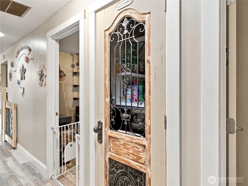Property photo for 10415 110th Street SW, Lakewood photo 26
