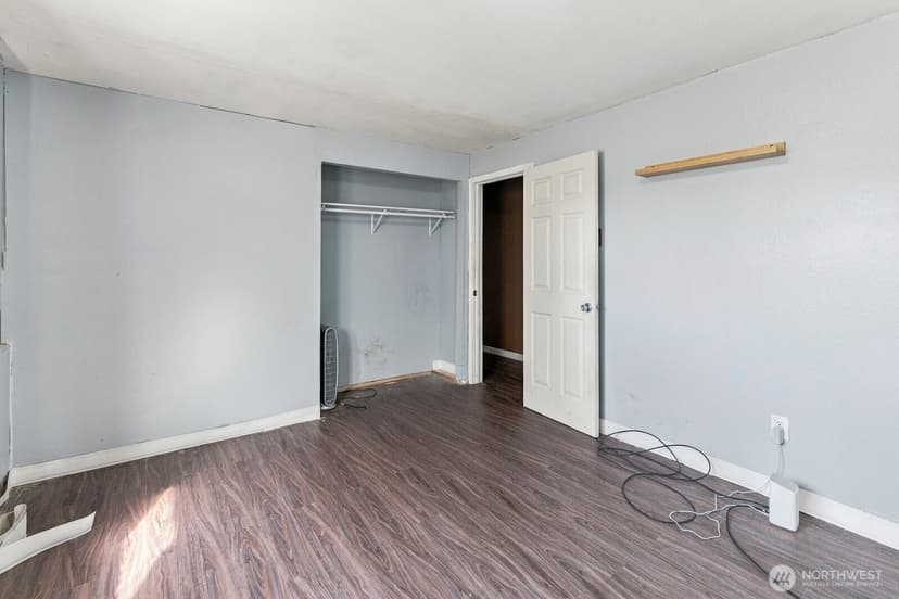 Property photo for 2230 S 253rd Place, Des Moines photo 18