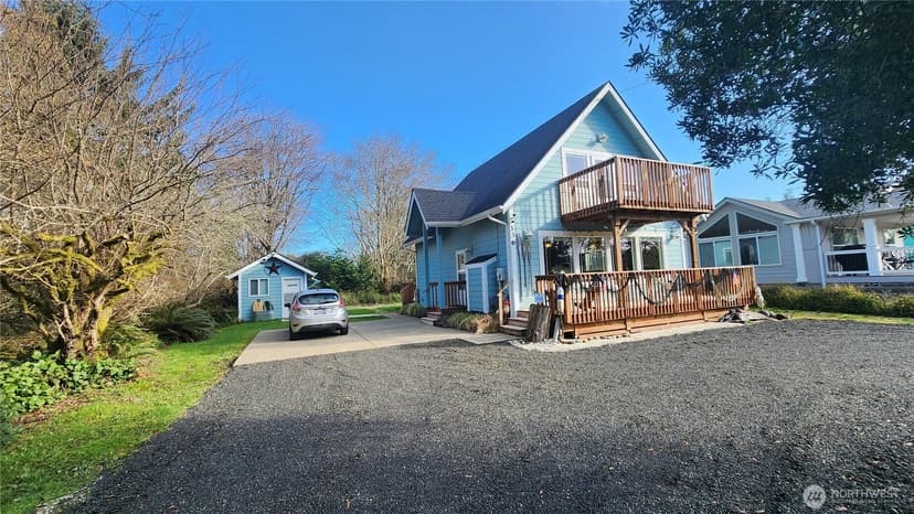 Property photo for 136 Pacific Boulevard NW, Ocean Shores photo 25