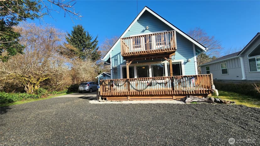 Property photo for 136 Pacific Boulevard NW, Ocean Shores photo 26