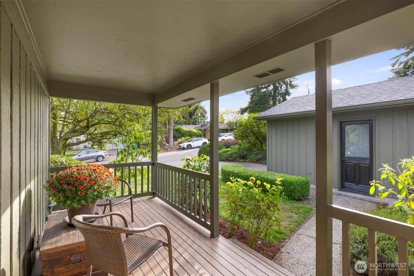 Property photo for 1338 N 176th Street, Shoreline photo 4