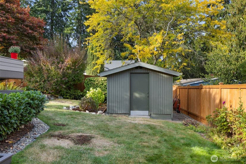 Property photo for 1338 N 176th Street, Shoreline photo 28