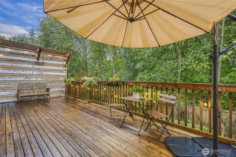 Property photo for 1111 80th Drive NE, Lake Stevens photo 32