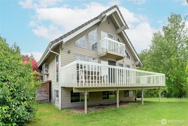 Property photo for 4914 Dover Street, Everett photo 2