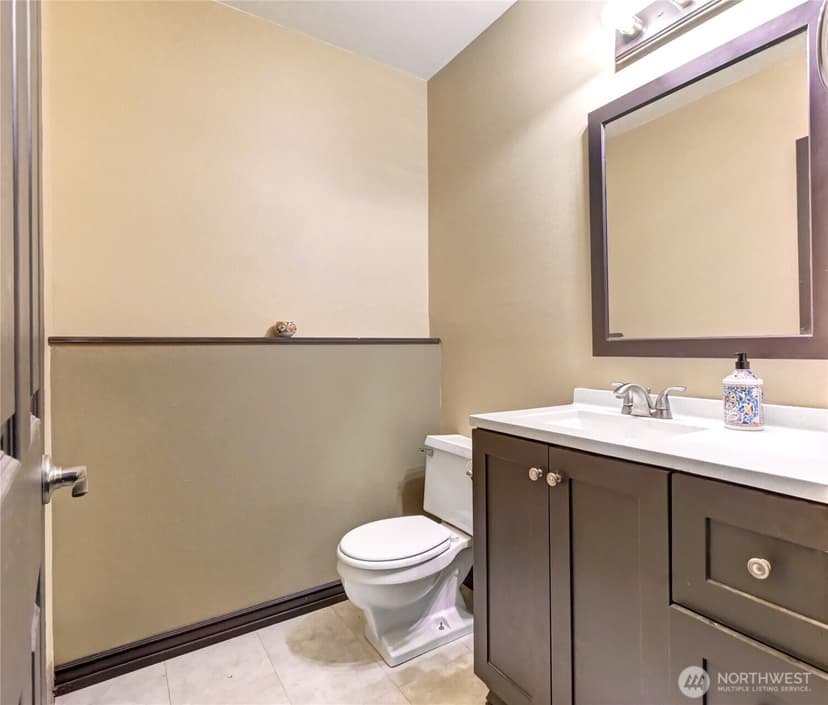 Property photo for 4914 Dover Street, Everett photo 34