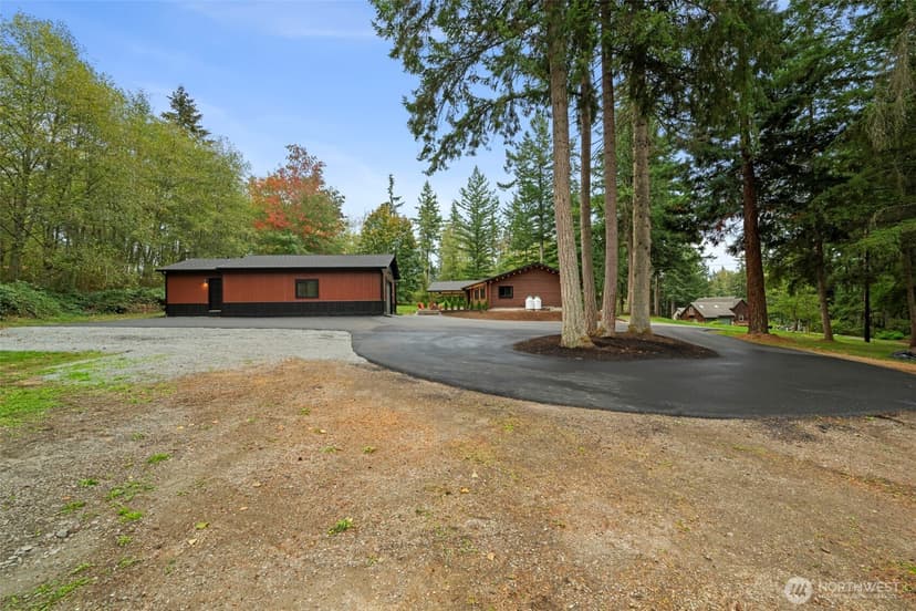 Property photo for 15920 70th Avenue NW, Stanwood photo 28