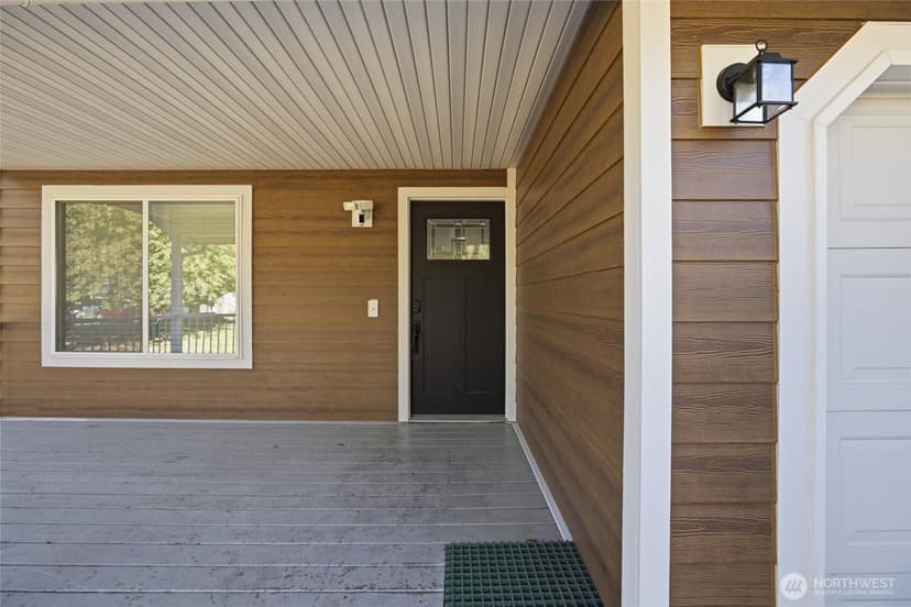 Property photo for 8814 159th Street E, Puyallup photo 2