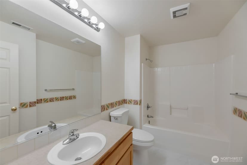Property photo for 11459 79th Way NE, Kirkland photo 24