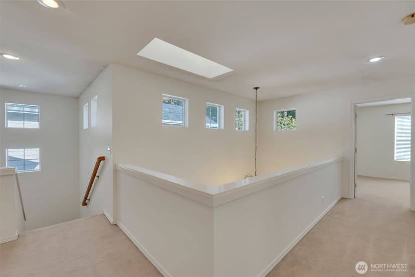 Property photo for 11459 79th Way NE, Kirkland photo 14