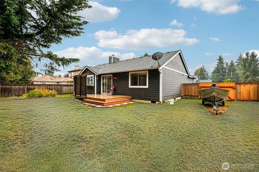 Property photo for 5125 108th Place NE, Marysville photo 27