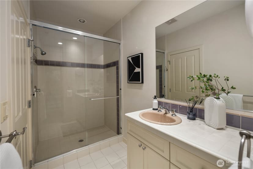 Property photo for 3215 78th Place NE, Medina photo 31