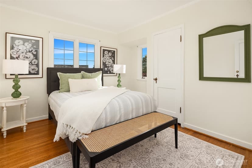 Property photo for 3938 NE Belvoir Place, Seattle photo 17