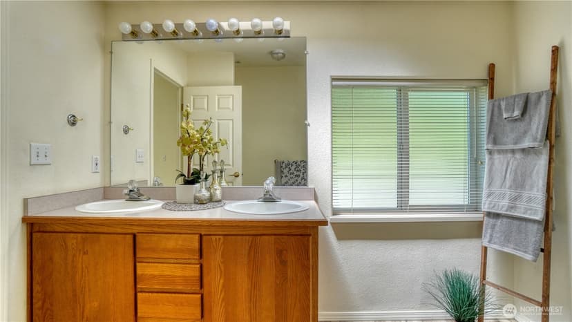 Property photo for 8806 60th Avenue E, Puyallup photo 19