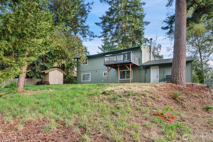 Property photo for 6915 SE Cleveland Avenue, Port Orchard photo 31