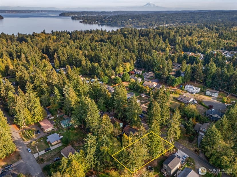 Property photo for 6915 SE Cleveland Avenue, Port Orchard photo 40