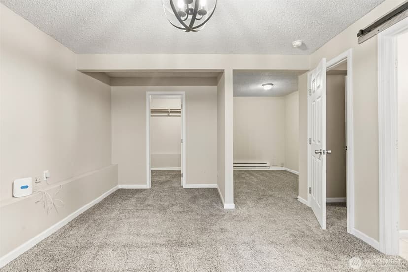 Property photo for 6915 SE Cleveland Avenue, Port Orchard photo 22