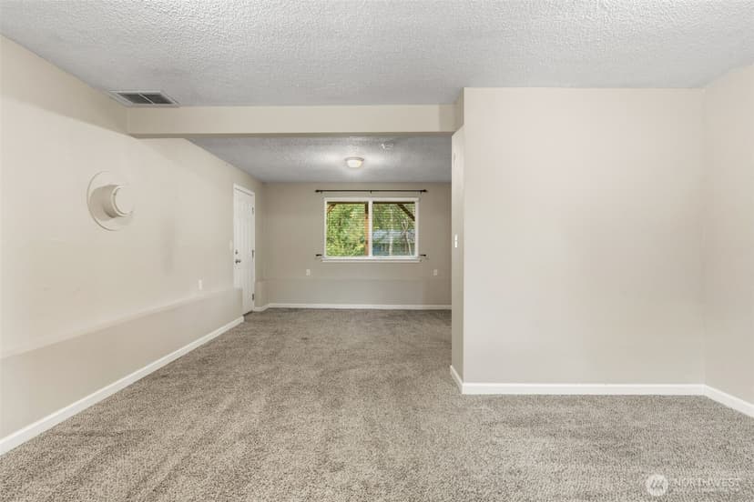 Property photo for 6915 SE Cleveland Avenue, Port Orchard photo 24