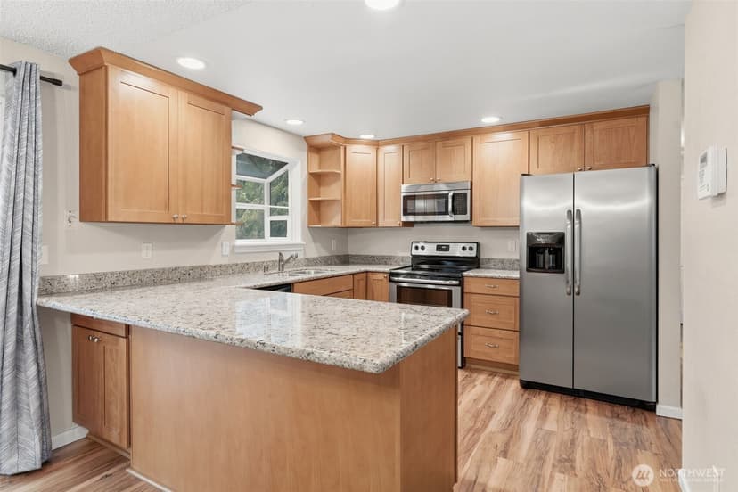 Property photo for 6915 SE Cleveland Avenue, Port Orchard photo 6