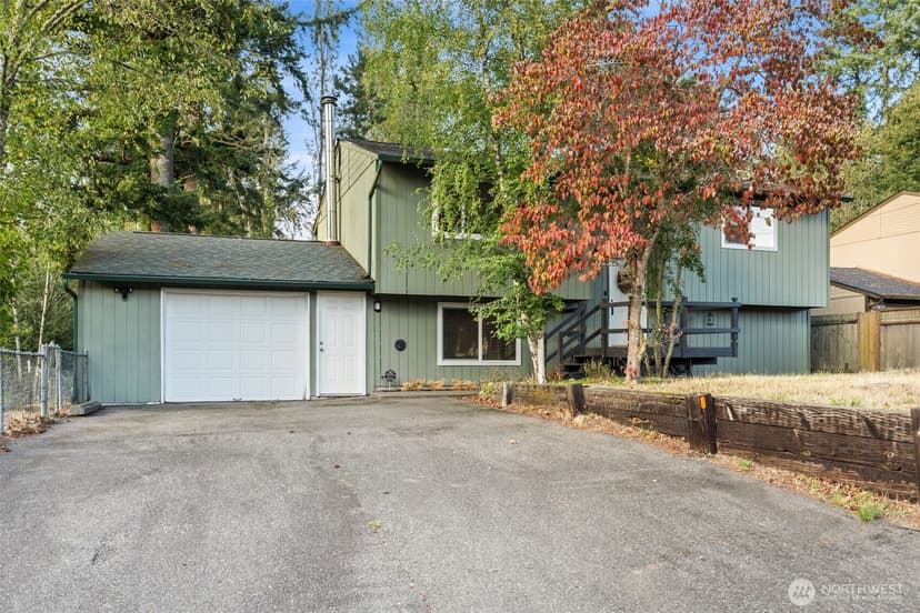 Property photo for 6915 SE Cleveland Avenue, Port Orchard