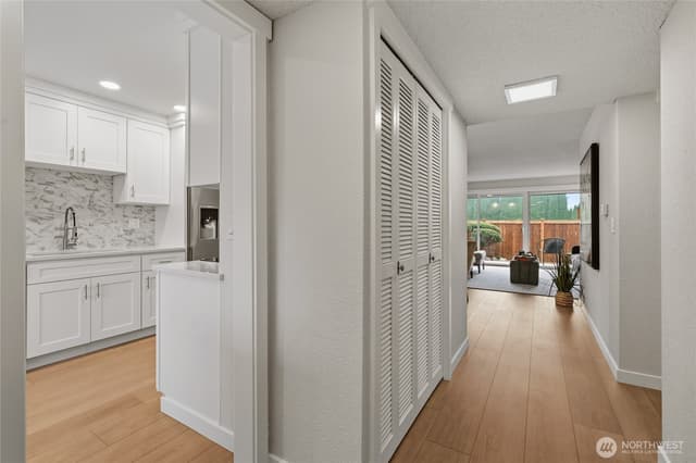 Property photo for 1372 Bel Air Road #2, Tacoma photo 4