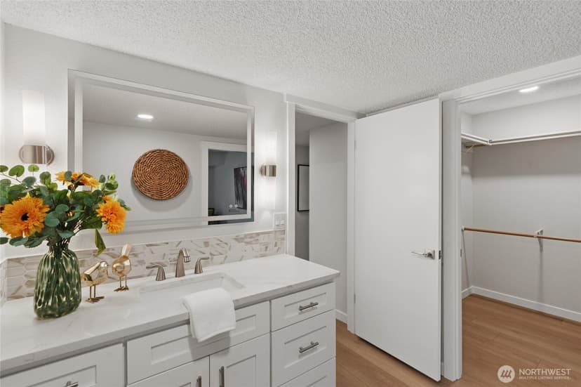 Property photo for 1372 Bel Air Road #2, Tacoma photo 18