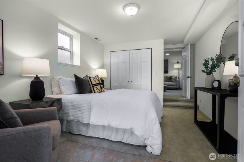 Property photo for 4814 36th Avenue NE, Seattle photo 16