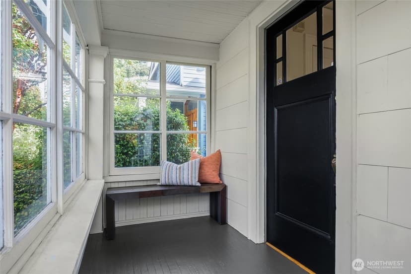 Property photo for 4814 36th Avenue NE, Seattle photo 2