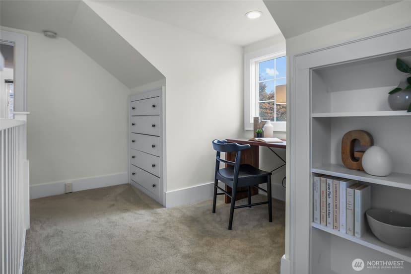 Property photo for 4814 36th Avenue NE, Seattle photo 11