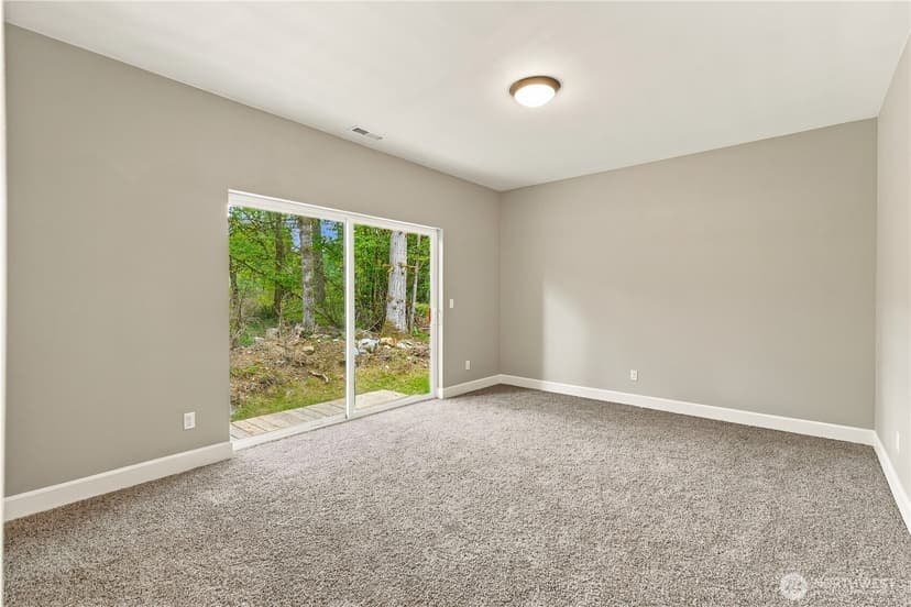 Property photo for 10308 200th Street NE, Arlington photo 14