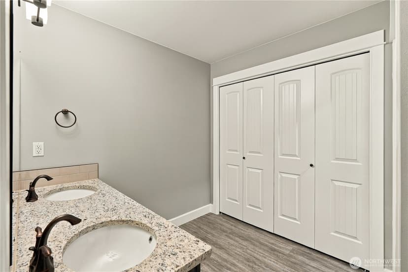 Property photo for 10308 200th Street NE, Arlington photo 26