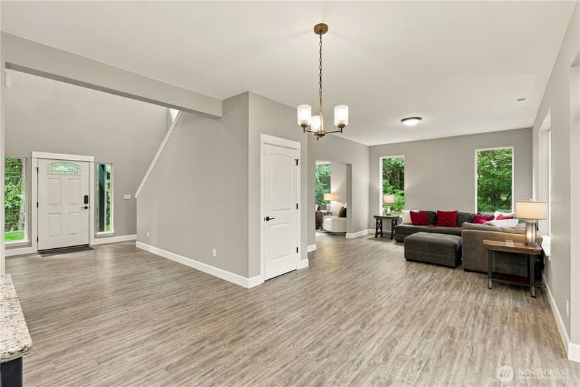 Property photo for 10308 200th Street NE, Arlington photo 6