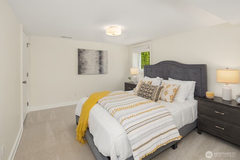 Property photo for 5224 37th Avenue NE, Seattle photo 27