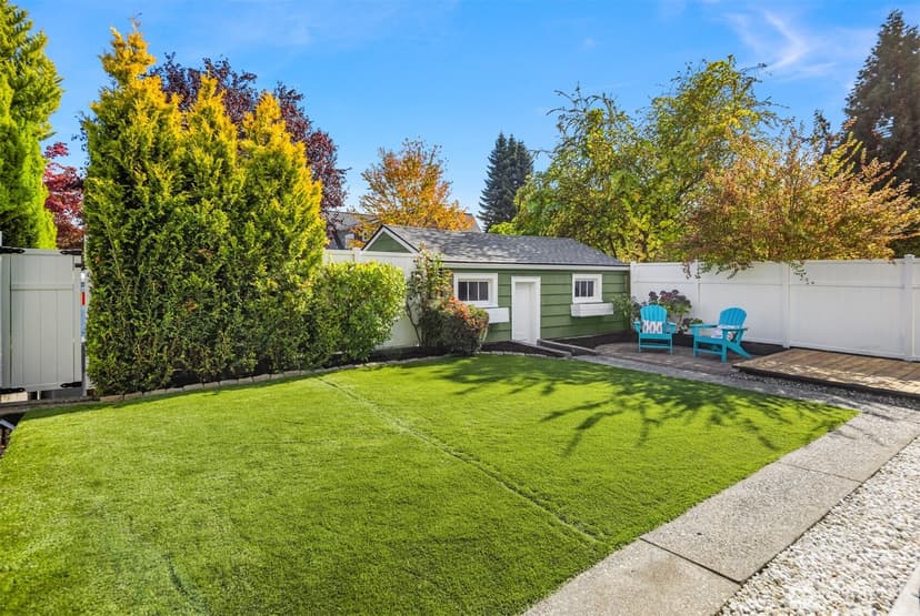 Property photo for 5224 37th Avenue NE, Seattle photo 31
