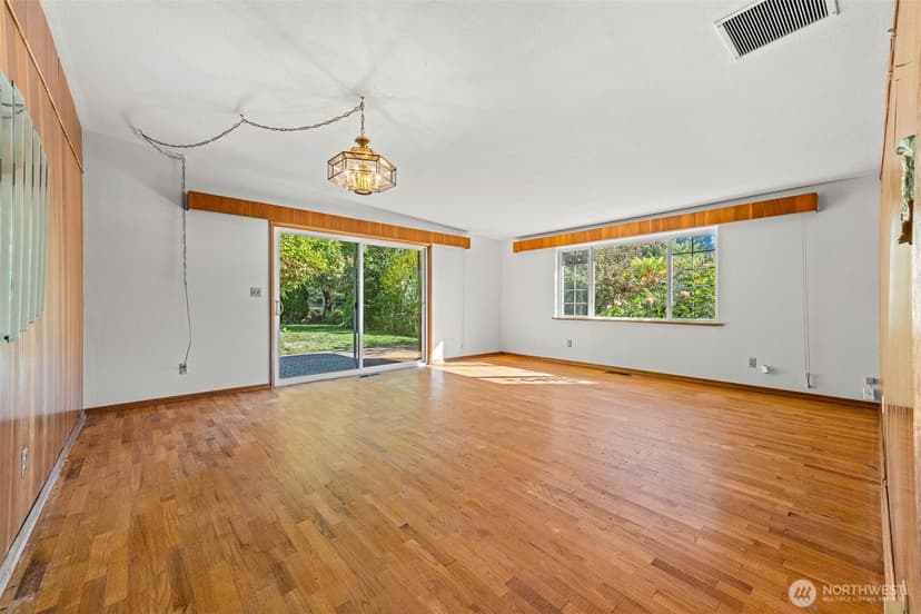 Property photo for 25708 135th Place SE, Kent photo 18