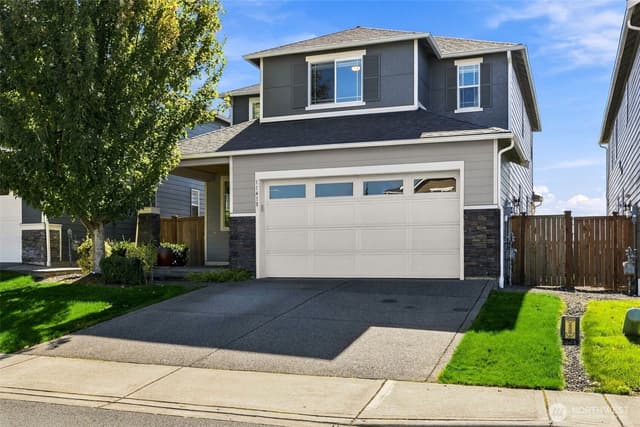 Property photo for 11418 175th Street E, Puyallup photo 3