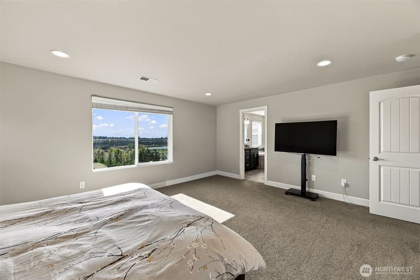 Property photo for 11418 175th Street E, Puyallup photo 20