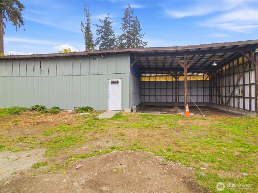 Property photo for 1123 Military Road E, Tacoma photo 30