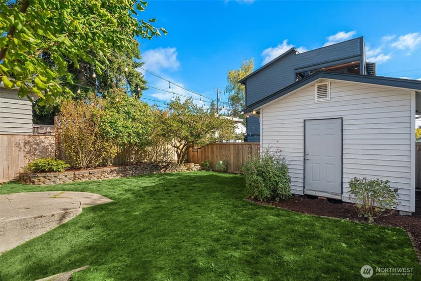 Property photo for 8416 40th Avenue SW, Seattle photo 25