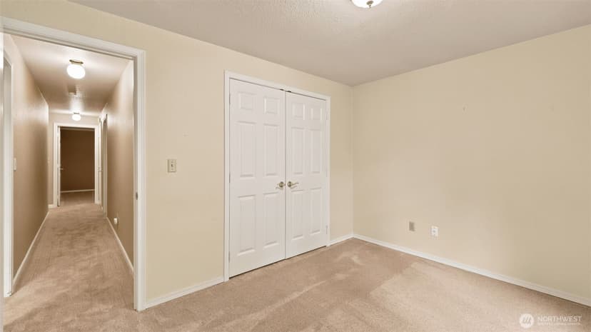 Property photo for 12300 SE 235th Street, Kent photo 14