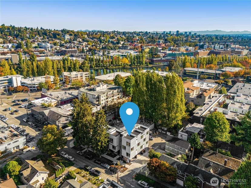 Property photo for 3114 Queen Anne Avenue N, Seattle photo 19