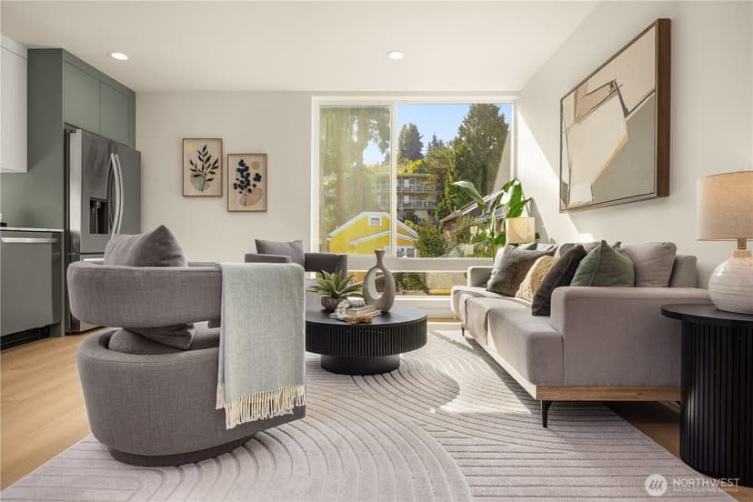 Property photo for 3114 Queen Anne Avenue N, Seattle photo 6
