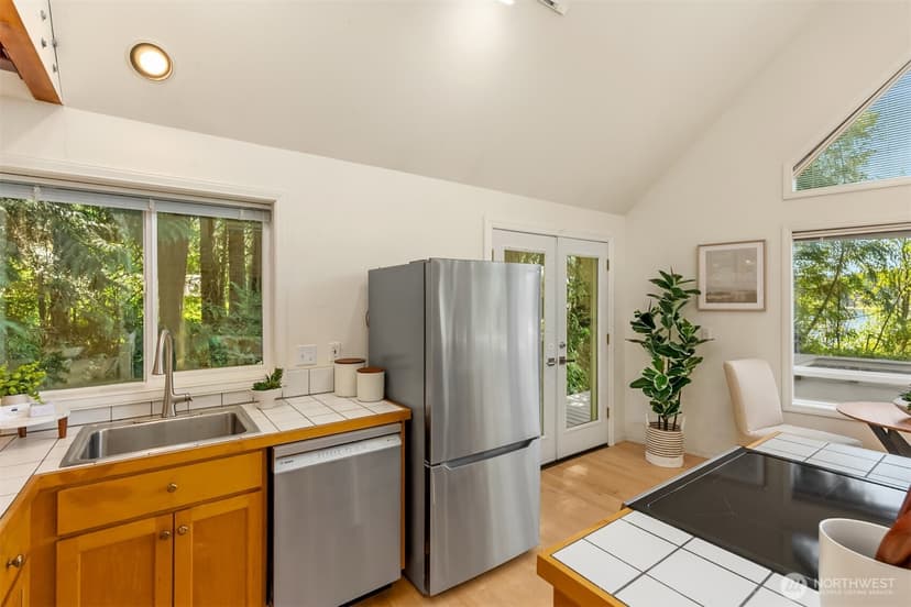 Property photo for 16273 Reitan Road NE, Bainbridge Island photo 15