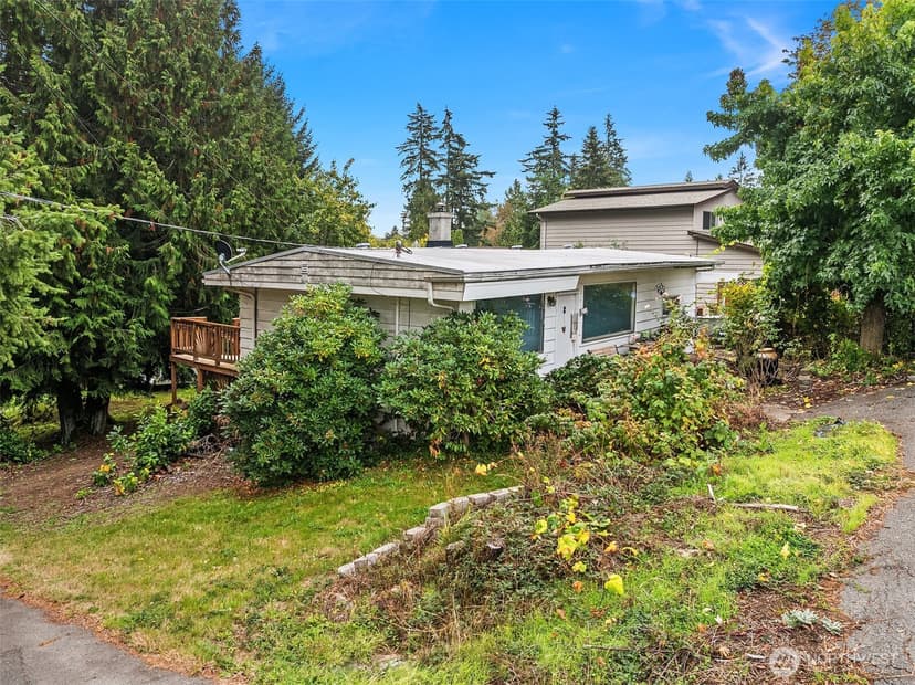Property photo for 20807 80th Avenue W, Edmonds photo 7