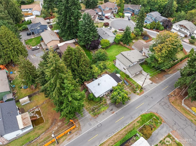 Property photo for 20807 80th Avenue W, Edmonds photo 12