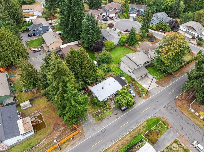 Property photo for 20807 80th Avenue W, Edmonds photo 11